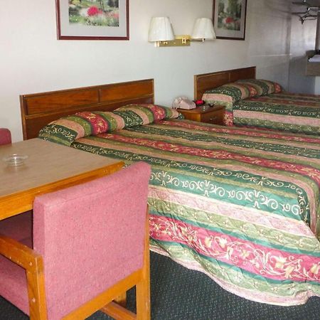 Budget Inn Franklinton מראה חיצוני תמונה